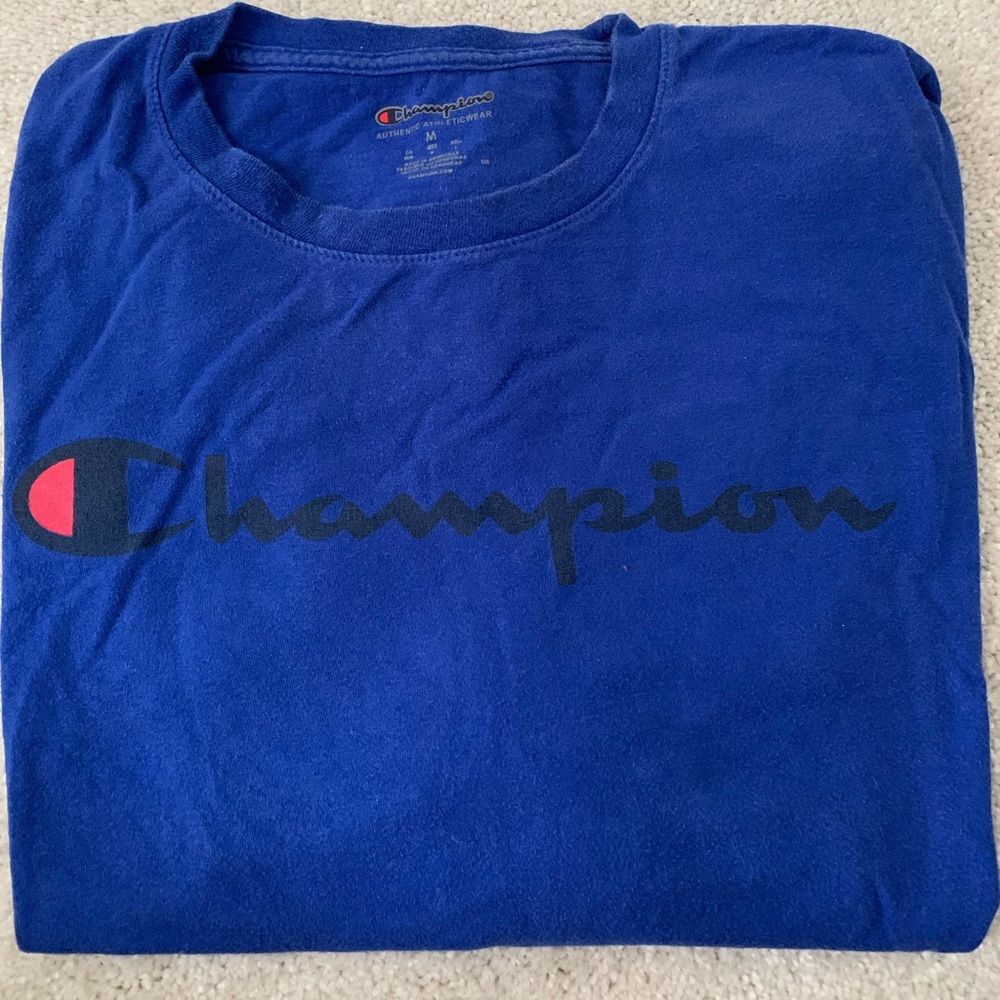 Champion long-sleeved shirt